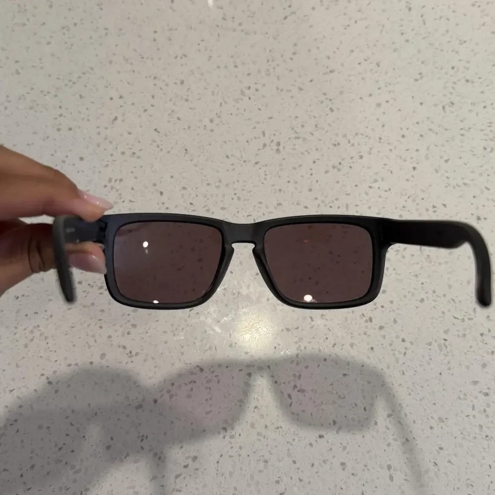 Oakley holbrook oo9102